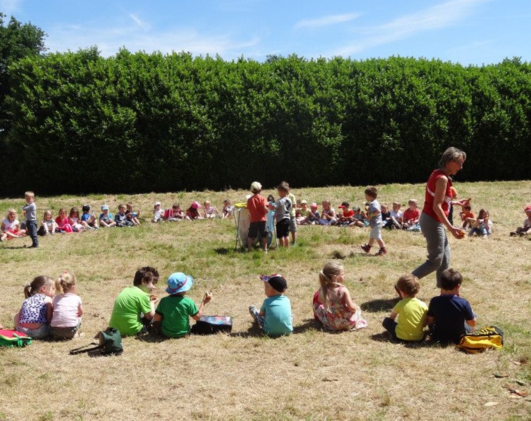 Barbecue maternelle 2014.jpg